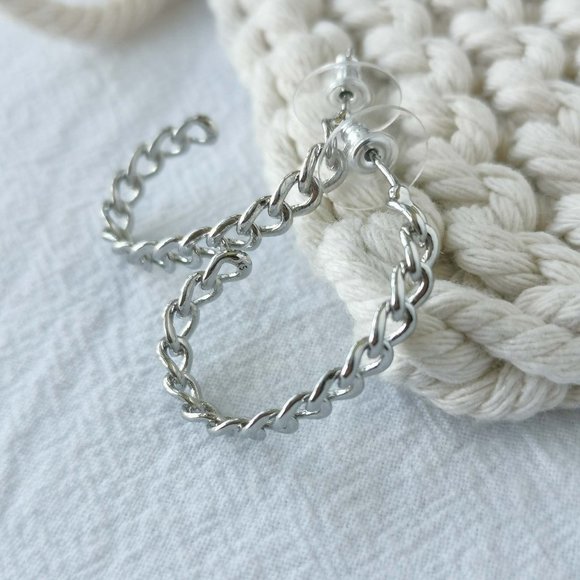 Authentic Kendra Scott Grier - Silver Hoop Earrings - Picture 2 of 3